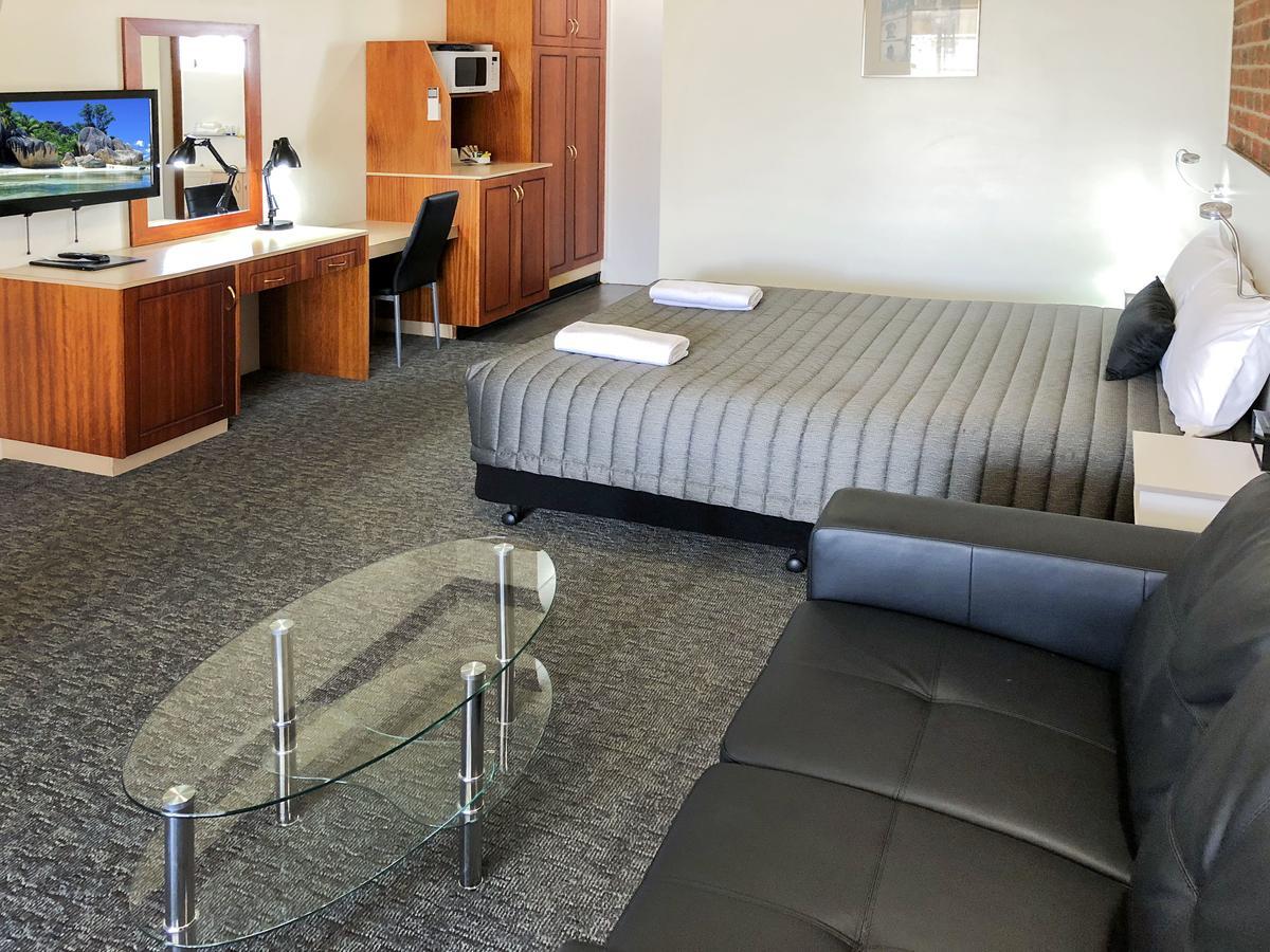 Leeton Heritage Motor Inn Ngoại thất bức ảnh