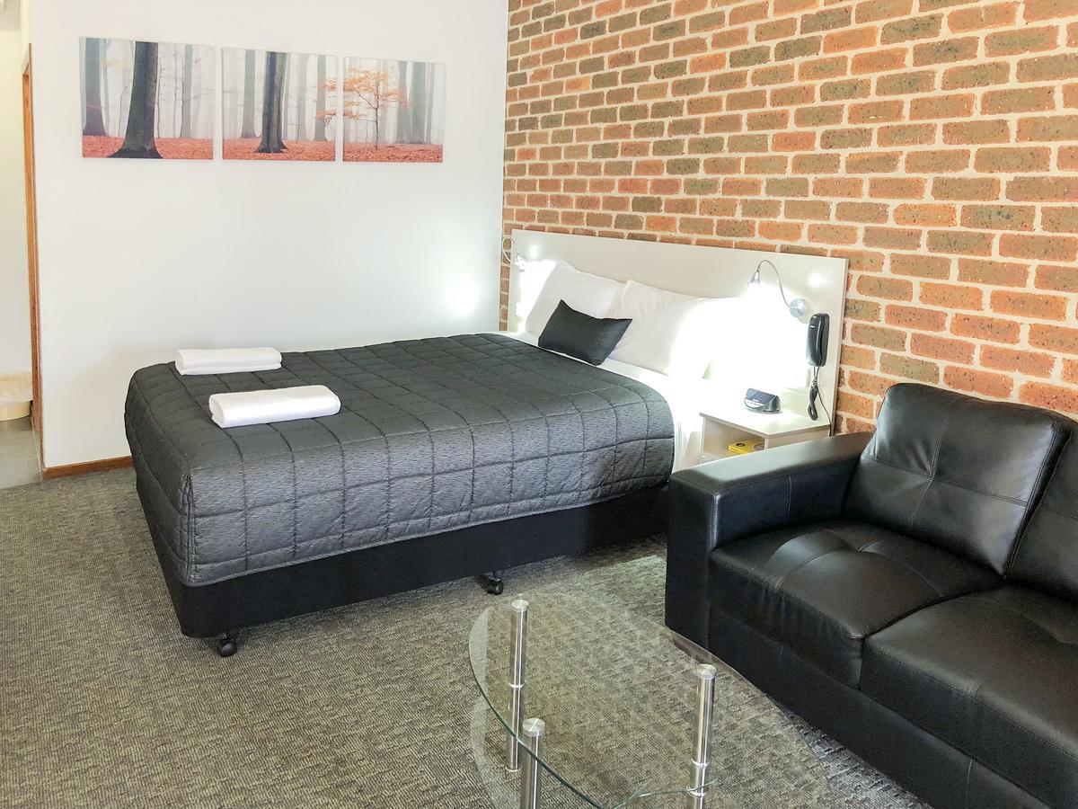 Leeton Heritage Motor Inn Ngoại thất bức ảnh