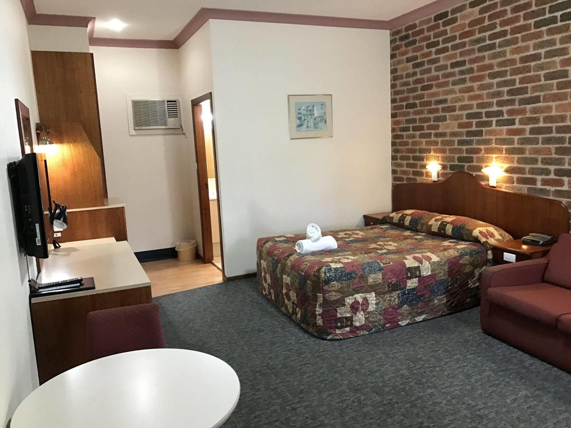 Leeton Heritage Motor Inn Ngoại thất bức ảnh