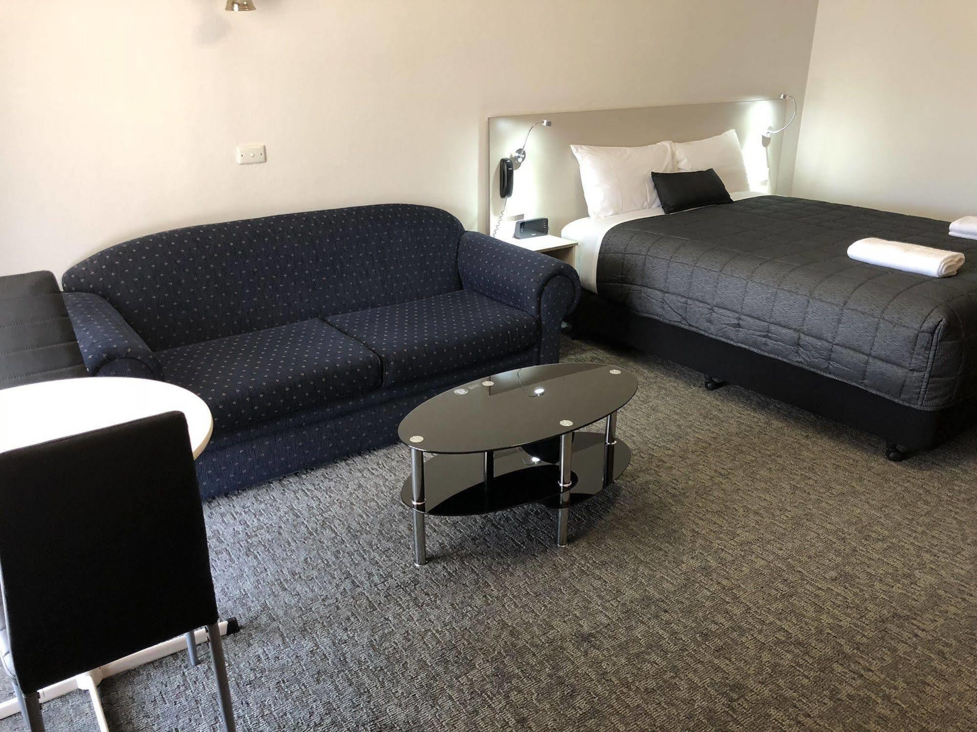 Leeton Heritage Motor Inn Ngoại thất bức ảnh