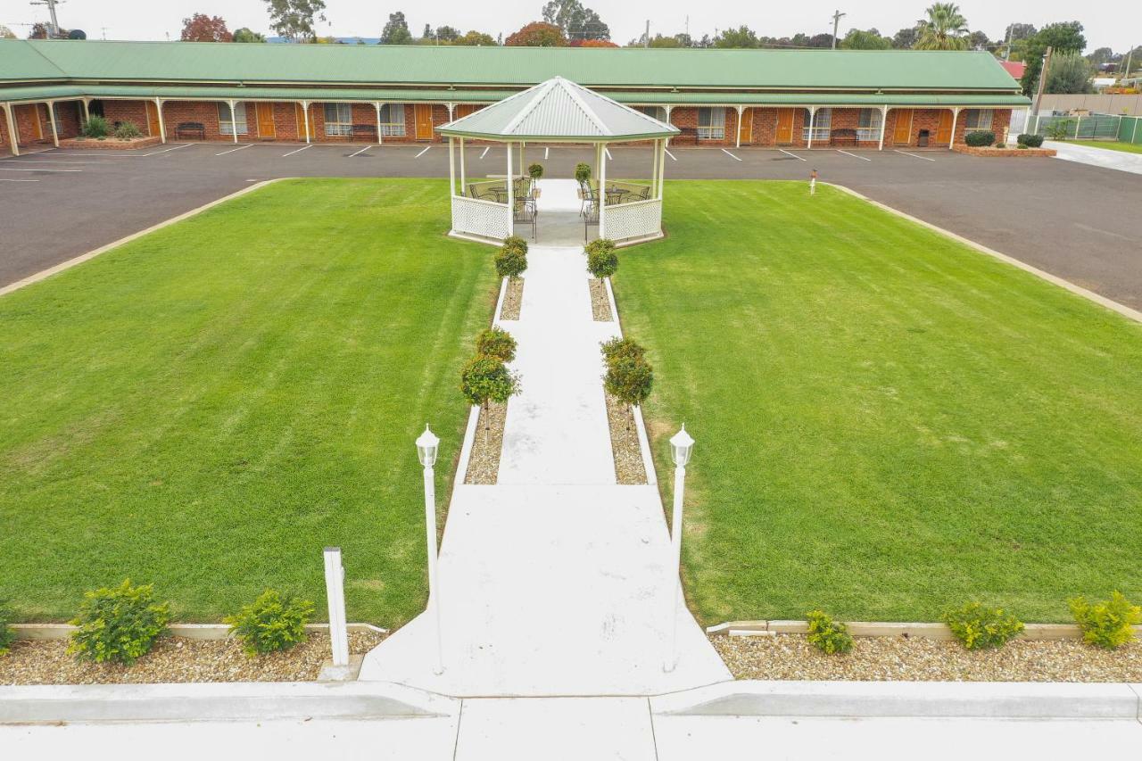 Leeton Heritage Motor Inn Ngoại thất bức ảnh